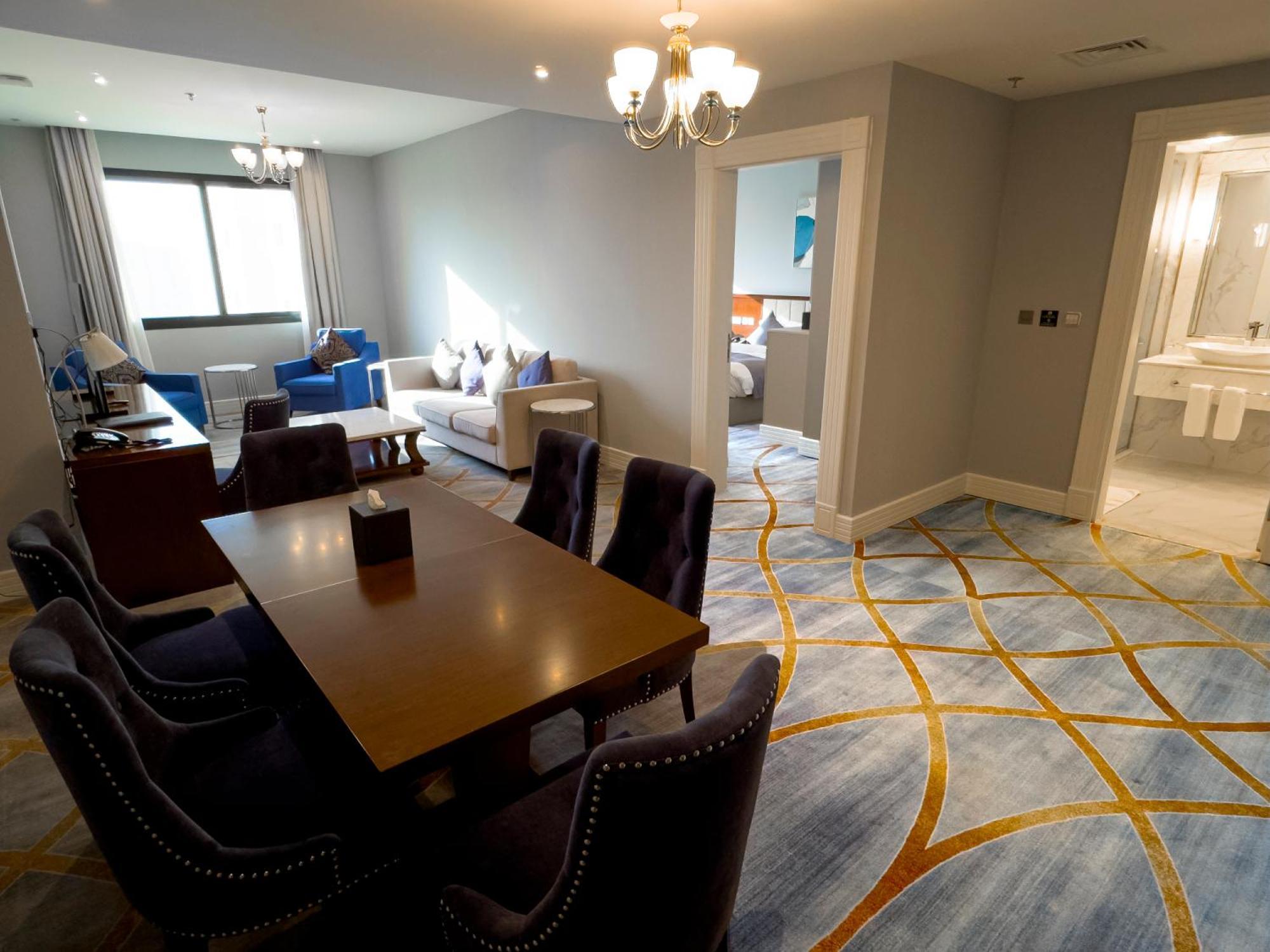 Sherao Hotel فندق شراعوه Doha Bagian luar foto